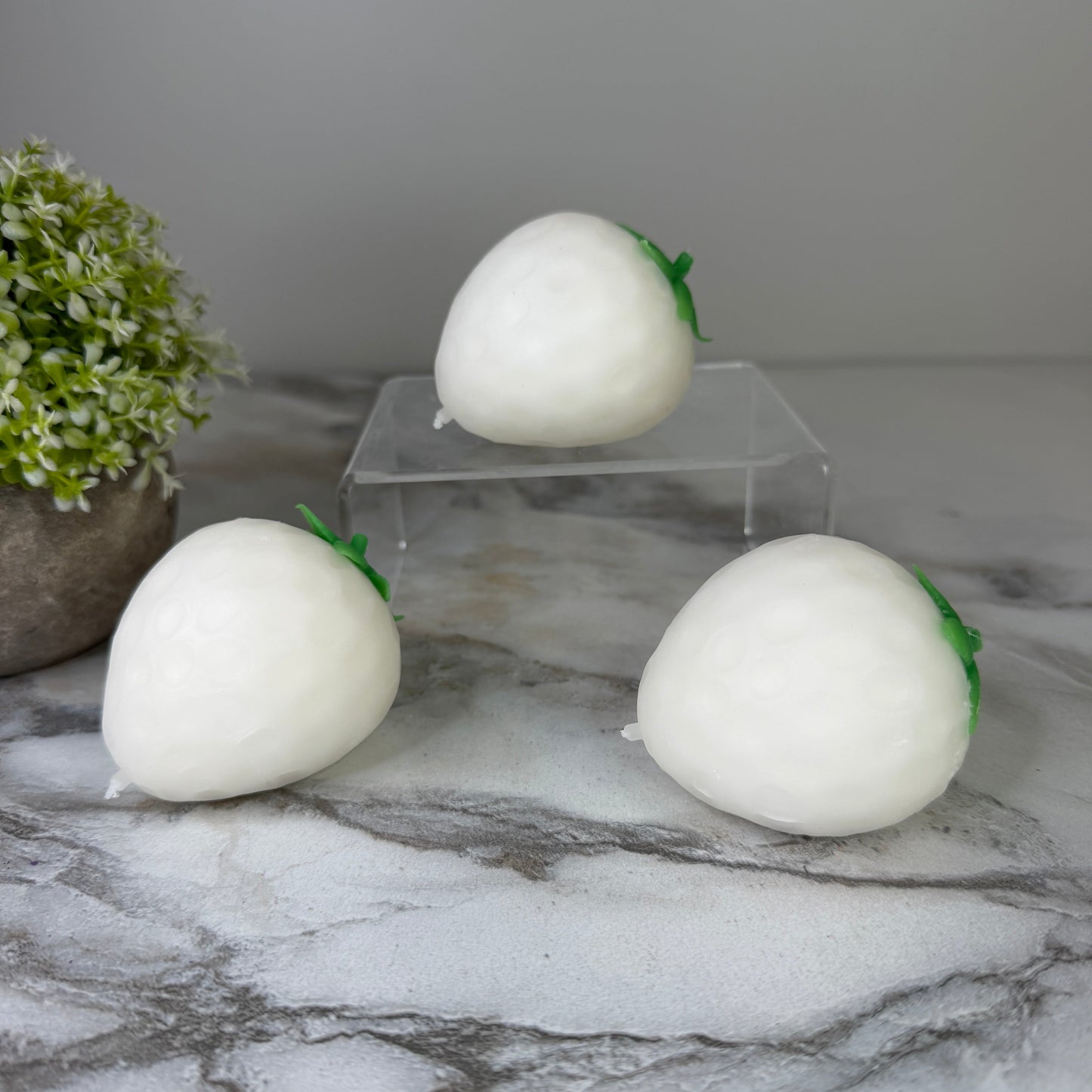 Squishy Toy - Sunlight Color Changing Strawberry, Smaller